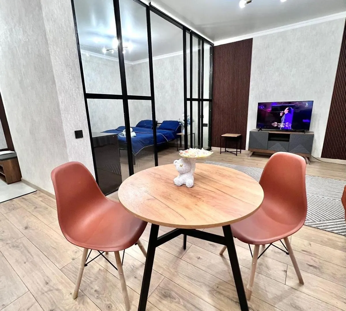 Apartment Оранжевая Квартира Хаят Almaty